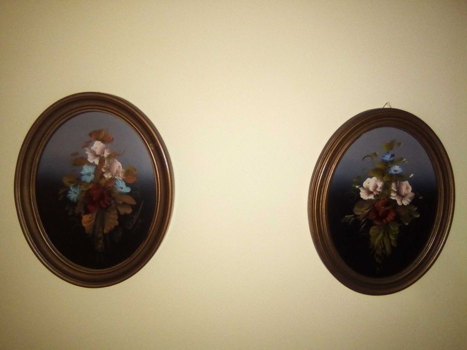 Vende-se  Quadros a Óleo (dois pequenos e dois grandes)
