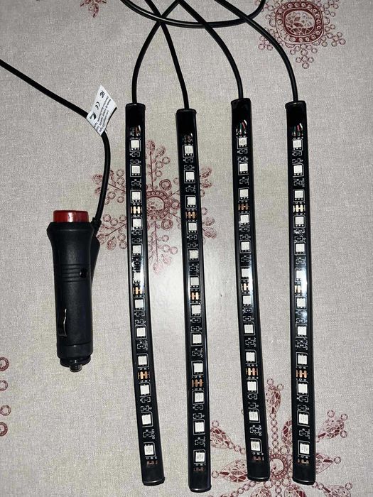 Kit Luzes LED RGB para Interior de Carro – Controlo por App e Comando