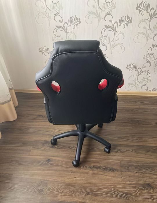 Офисное компьютерное геймерское кресло Комп’ютерне офісне крісло