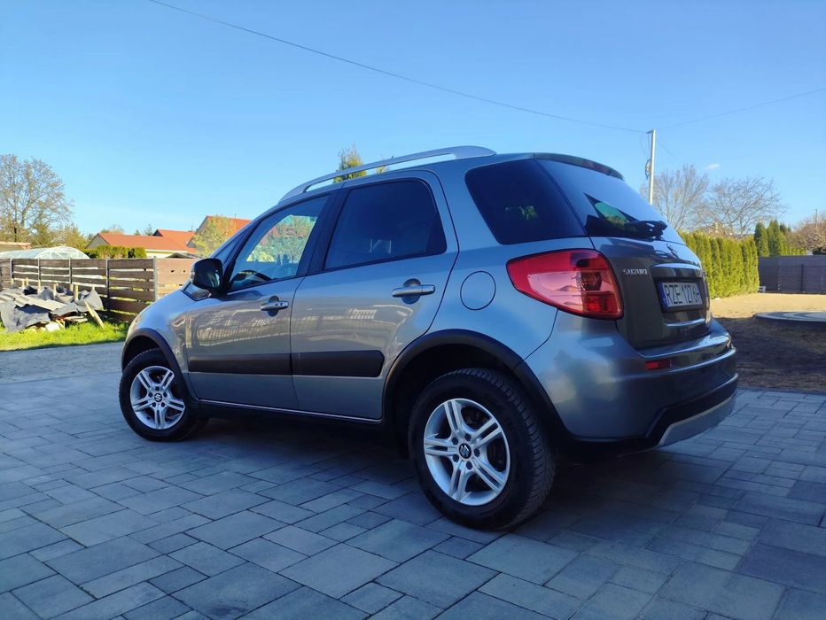 Suzuki SX4 4x4 Szwajcaria podgrzewane fotele Navi klimatronic