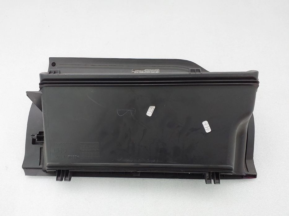 Porta luvas TOYOTA Auris Hatchback (_E15_)