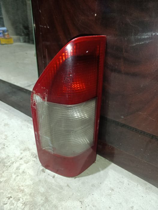 Продам задній фонарь MB Sprinter