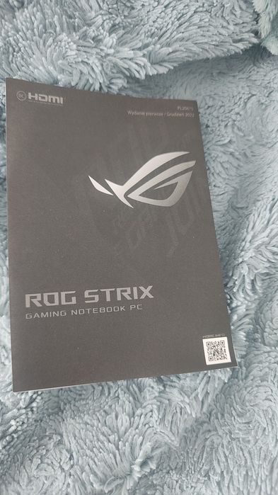 Laptop Asus rog strix g16 rtx 4070