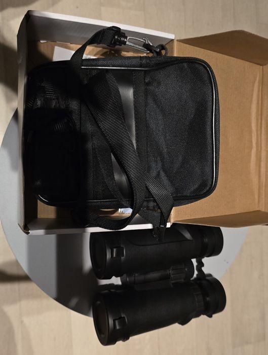 бинокль с  лазерным дальномером, Berger & Schnöten 8x42
Увеличение: 8x