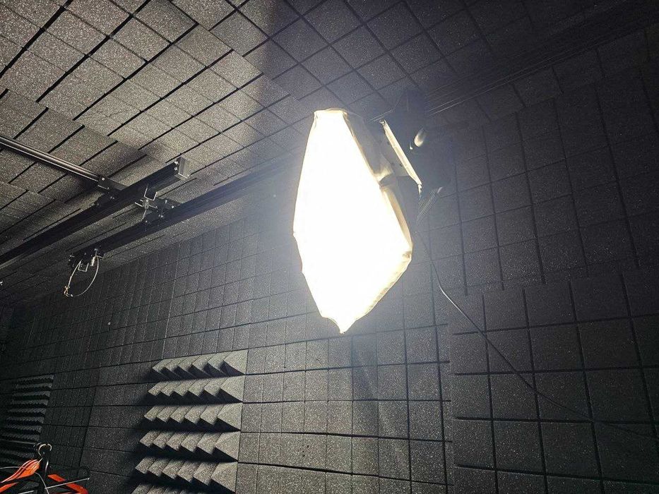 ПРОДАМ Постійне світло Falcon LED-253 (3*LED-tube, 75w, 5500K)