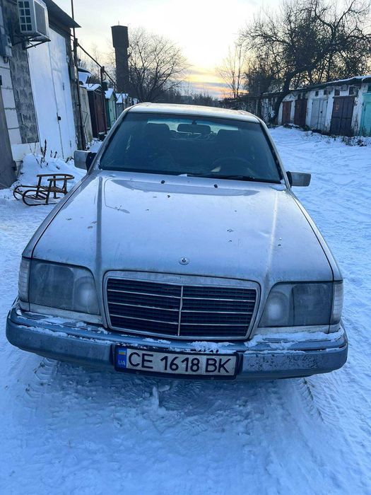 Mercedes-Benz E-Class 1994