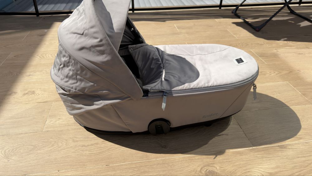 Alcofa lux carry cot platinum cybex Mios Cinzenta