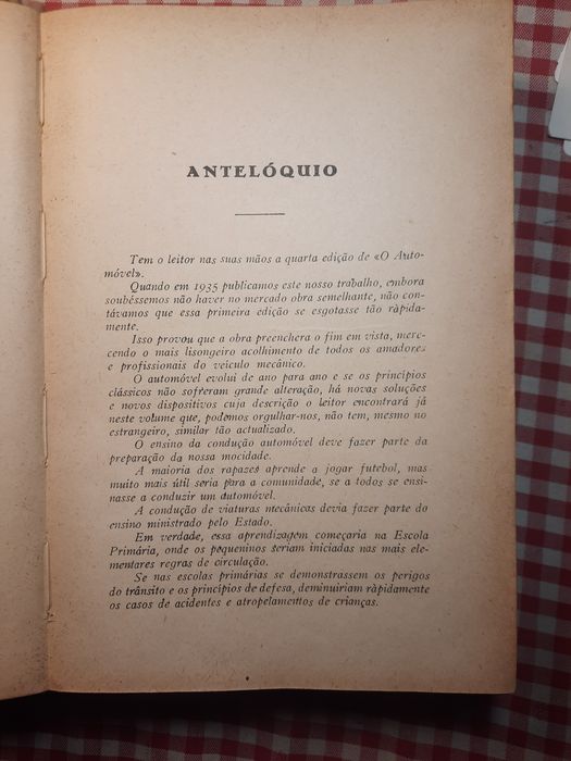 O automóvel livro de 1935
