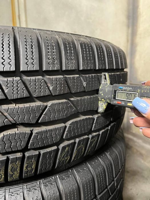 Комплект зимової гуми 205/60/16 Continental