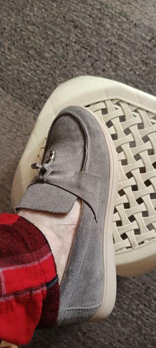 Замшеві лофери бренду HELLOSTORE SHOES. 38 розмір