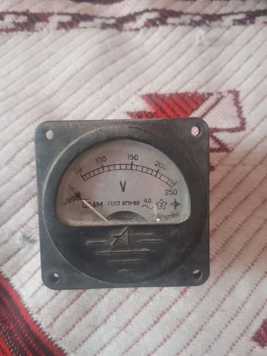 Вольтметр бу ...
