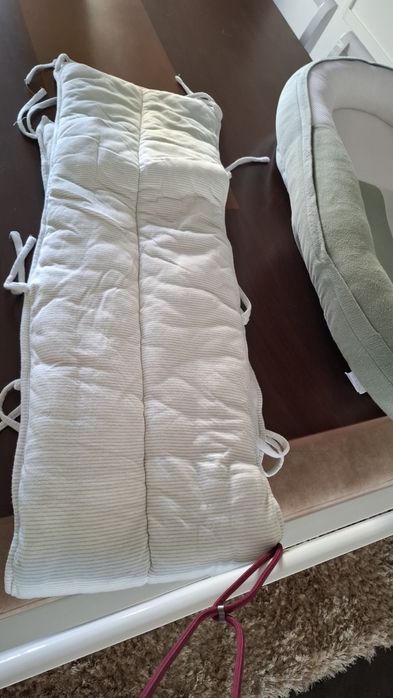 Protector de cama de bebé