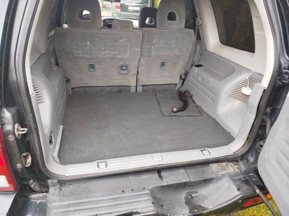 Suzuki Grand Vitara XL , 7місць, механічна роздатка