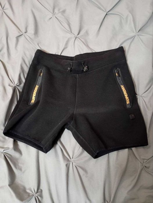 Утепленные спортивные унисекс шорты с карманами для мужчин и женщин