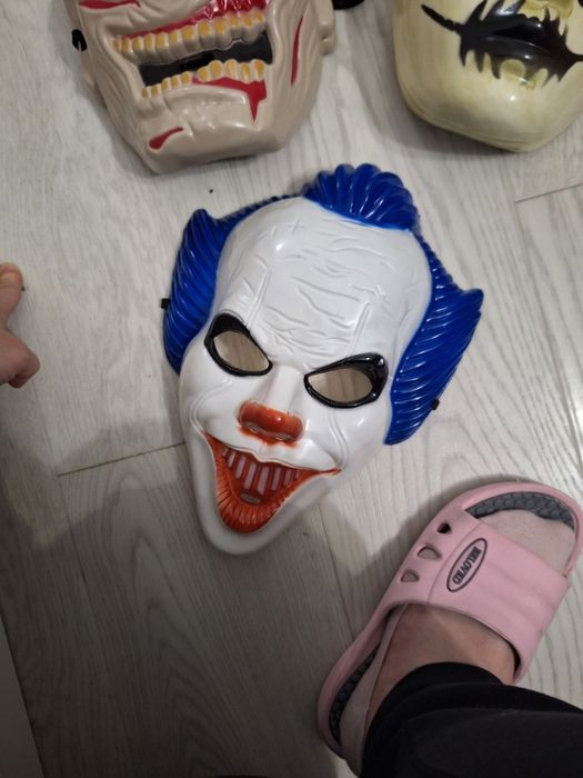 Maski hallowen nowe 3 szt