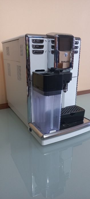 Ekspres Philips latte go 5000