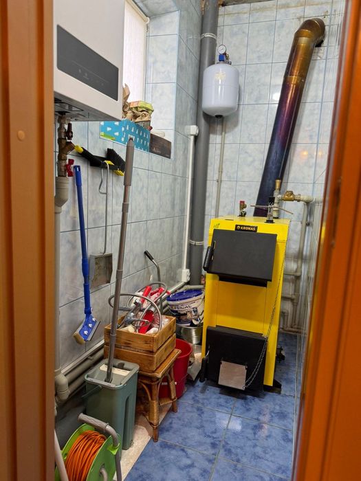 Продаж половини будинку з ремонтом в гарному районі