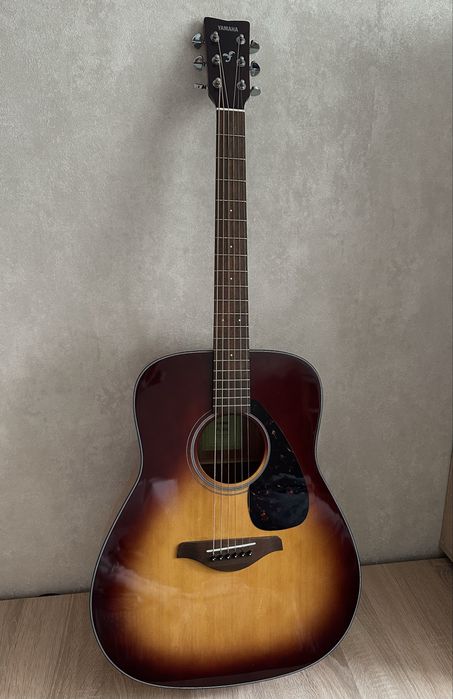 Акустична гітара Yamaha FG800