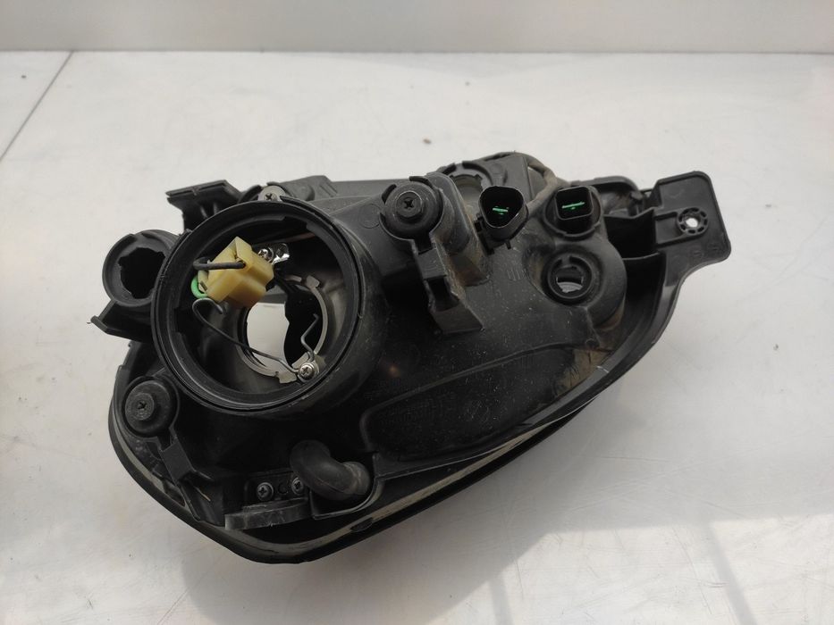 Ótica / farol esquerda HONDA CR-V II (RD4_, RD9_)