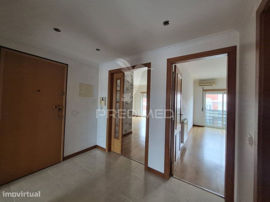 Apartamento T2-3Ass.Feijó-Vale Flor de Baixo-Almada