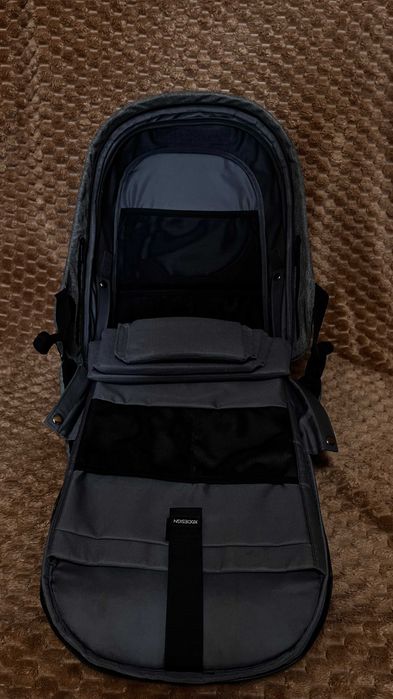 Продам рюкзак XD Design Bobby Hero XL 17" Grey + внутрішні роздільники