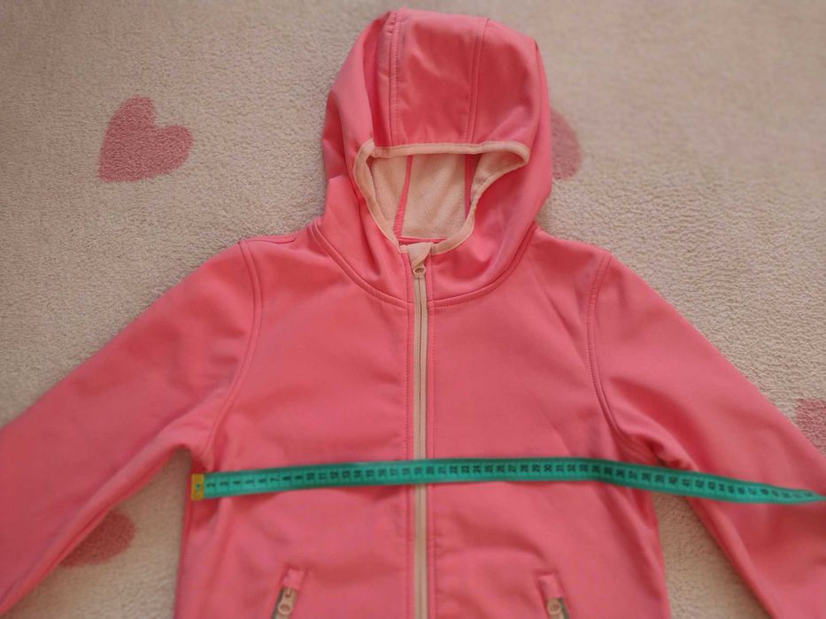 Kurtka Softshell rozmiar 122 nowa