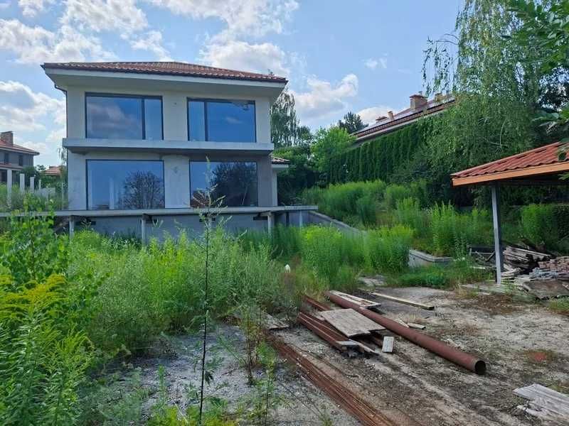Сучасний будинок 232 м² у КМ «Маєток Перлина Італії», Іванковичі