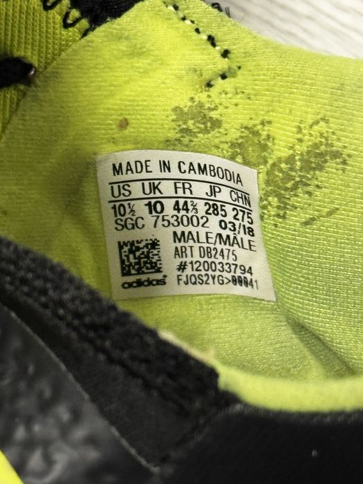 Футбольні бутси Adidas 43-44розмір