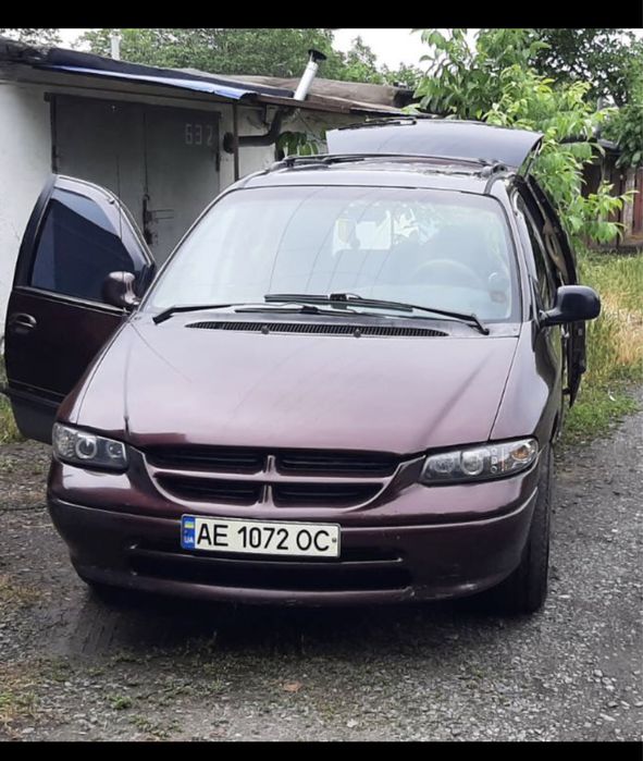 Dodge Caravan ( Chrysler )