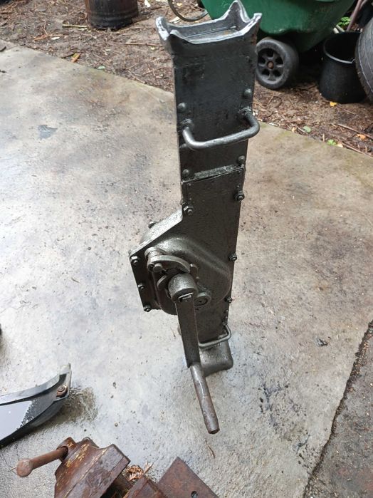 Lewarek kolejowy winda 5 ton