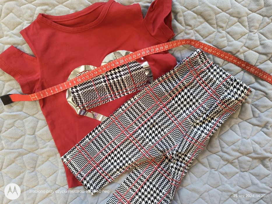 Zestaw nowy, spodenki bluzka,  rozmiar 5 turecki , ok 92