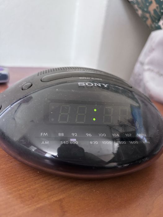Rádio da sony antigo