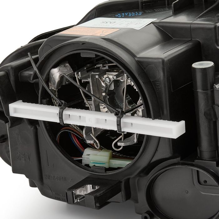Farol / Ótica AUDI A4 B8 8K0941029AJ (OEM) | 11120903 (OEM) | 10102241004 (OEM) | 1122LMLEHM2 (OEM)