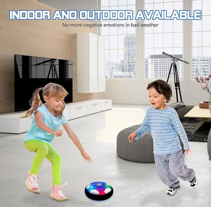 Футбольний м'яч на повітряній подушці