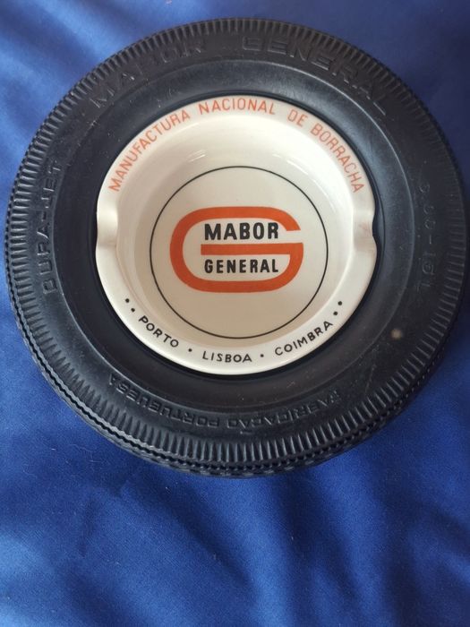 Cinzeiro pneu Mabor General .