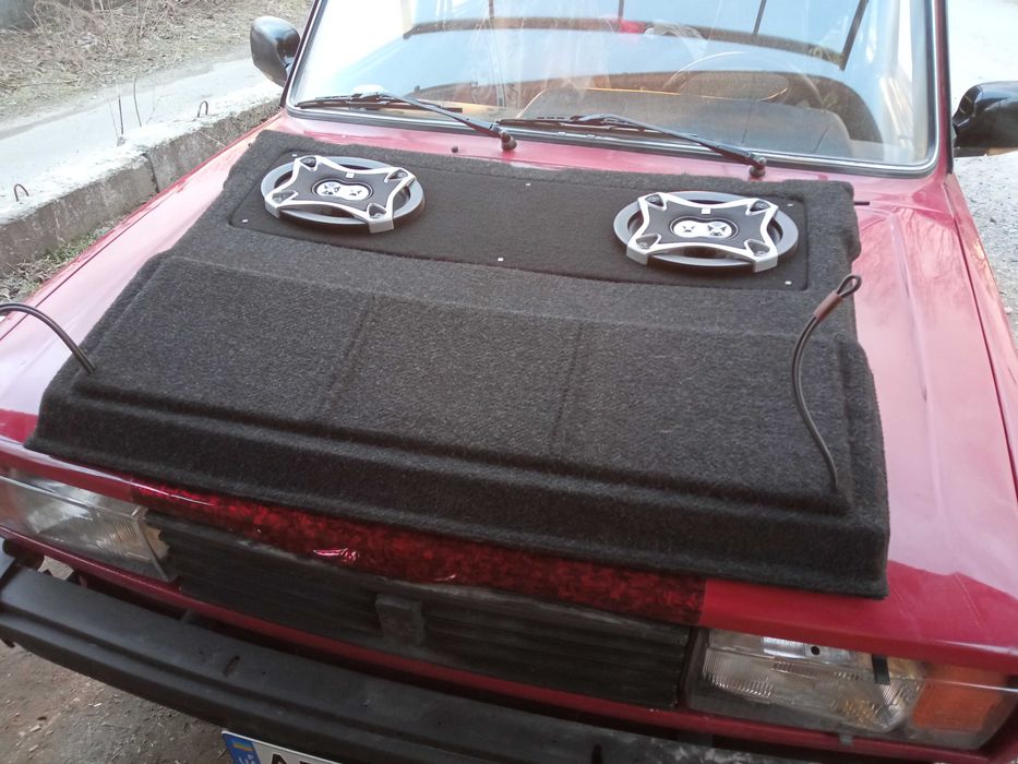 Динамики бу в отличном состоянии