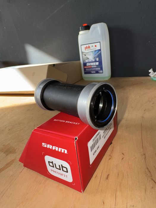 Support SRAM DUB PRESSFIT 89,5/92