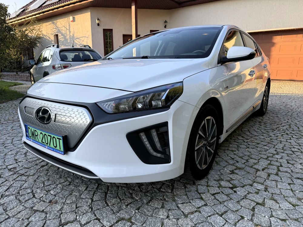 Hyundai IONIQ Electric Premium