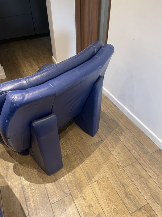Wypoczynek sofa skórzana niebieska