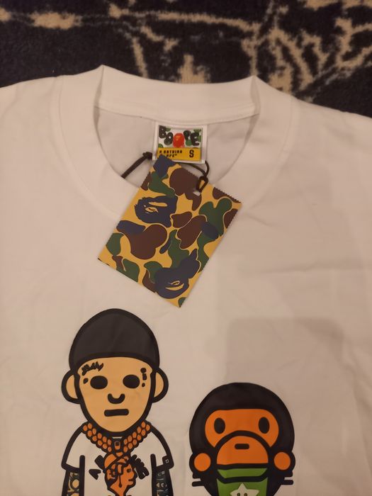 Biała koszulka bape