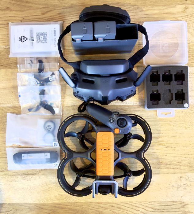DJI Avata 2 Fly More Combo (3 bat.) + Goggles 3 + DJI Care do 04.2028! Stan JAK NOWY / Znikomy nalot