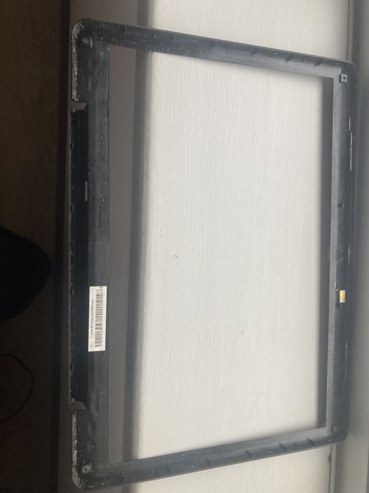 Frame/Aro Toshiba 15,4 ‘’
