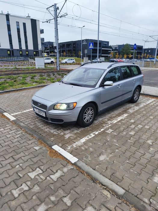 Volvo V50
