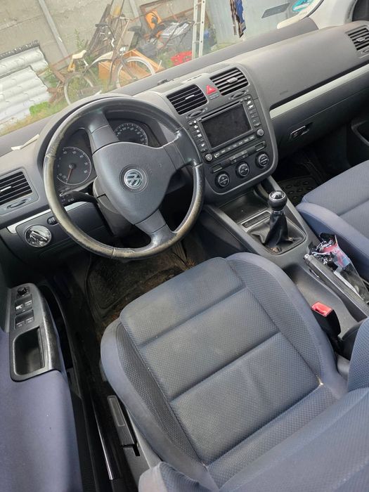 Golf 5 silnik 1.6