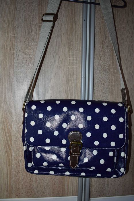 Cath Kidston / praktyczna i pojemna w groszki