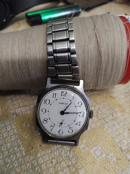 Продам часы Победа.