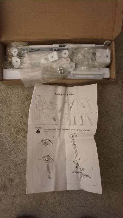 Suporte universal para projector