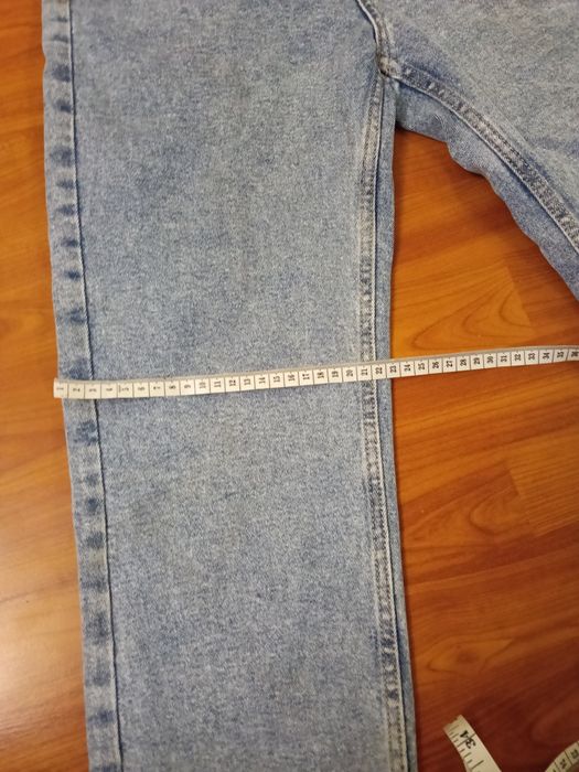 Джинси Stradivarius