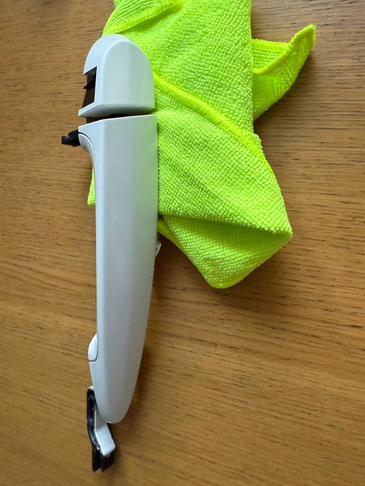 Prawa klamka drzwi Bmw e92