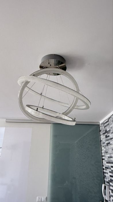 Candeeiro de teto em led